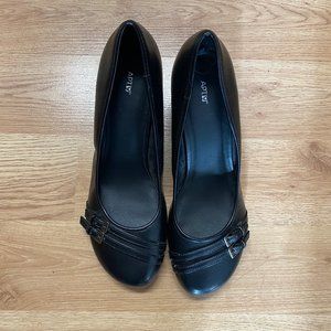 COPY - Apt. 9 Wedges